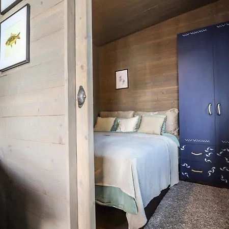 Hausbót U Rybára A Kačky