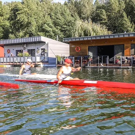 Nyaraló Hausbót U Rybára A Kačky Pozsony