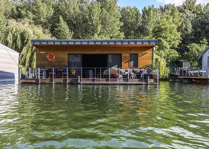 Hausbot U Rybara A Kacky * Bratislava