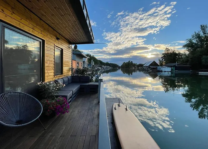 Hausbot U Rybara A Kacky Case de vacanță