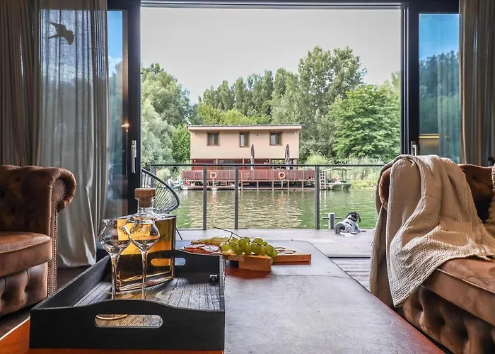 Tatil Evi Hausbot U Rybara A Kacky